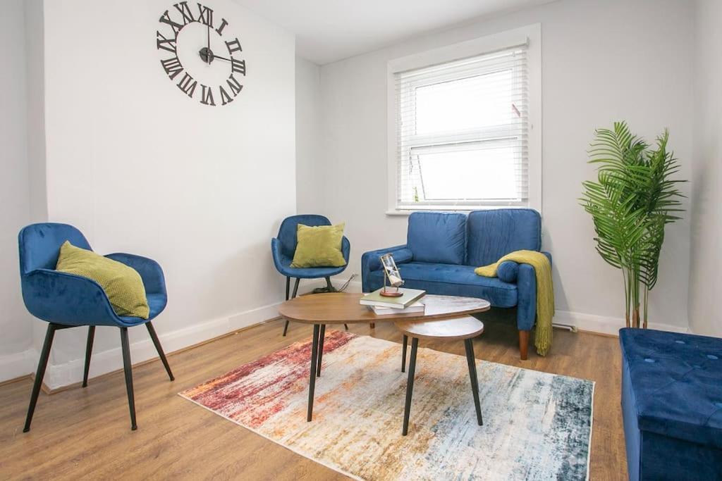 Large Stylish 2bedroom Flat In Wood Apartamento